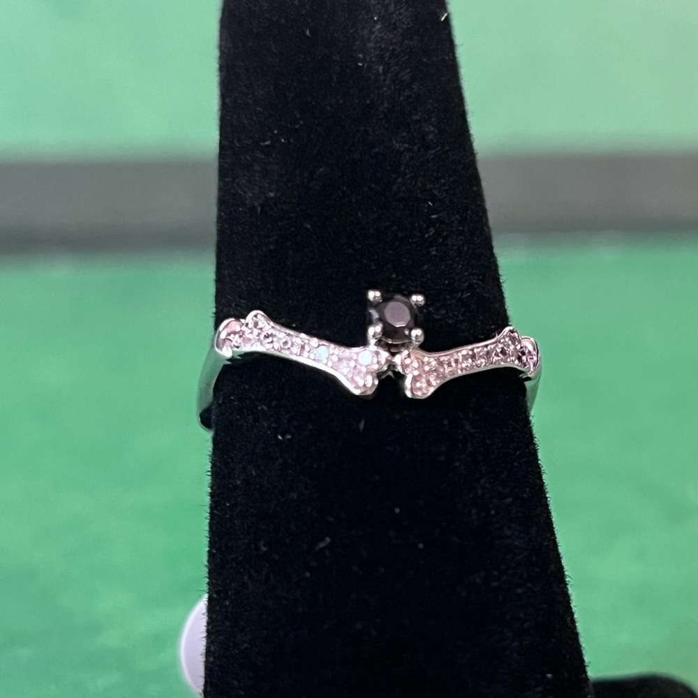 Pick Your Poison Ring – Fragrant Jewels